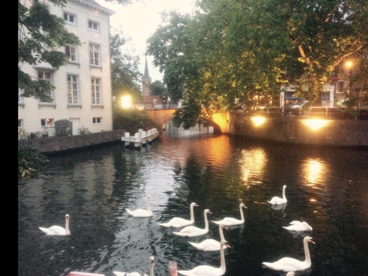 Canal Central Брюгге Екстер'єр фото